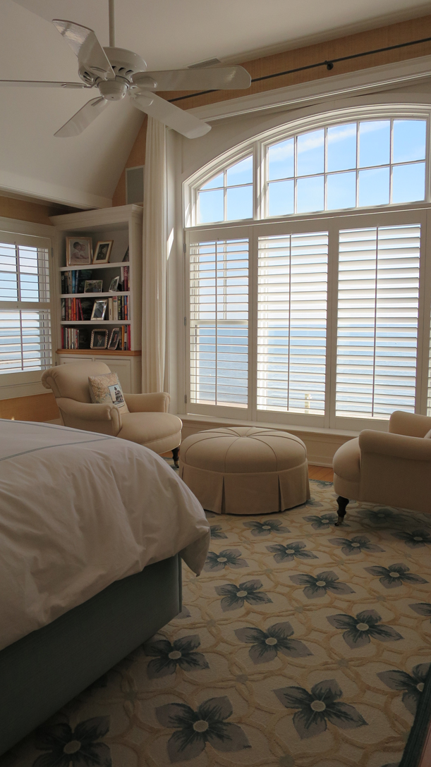 Master bedroom custom designed rug Beverly Ellsley. 